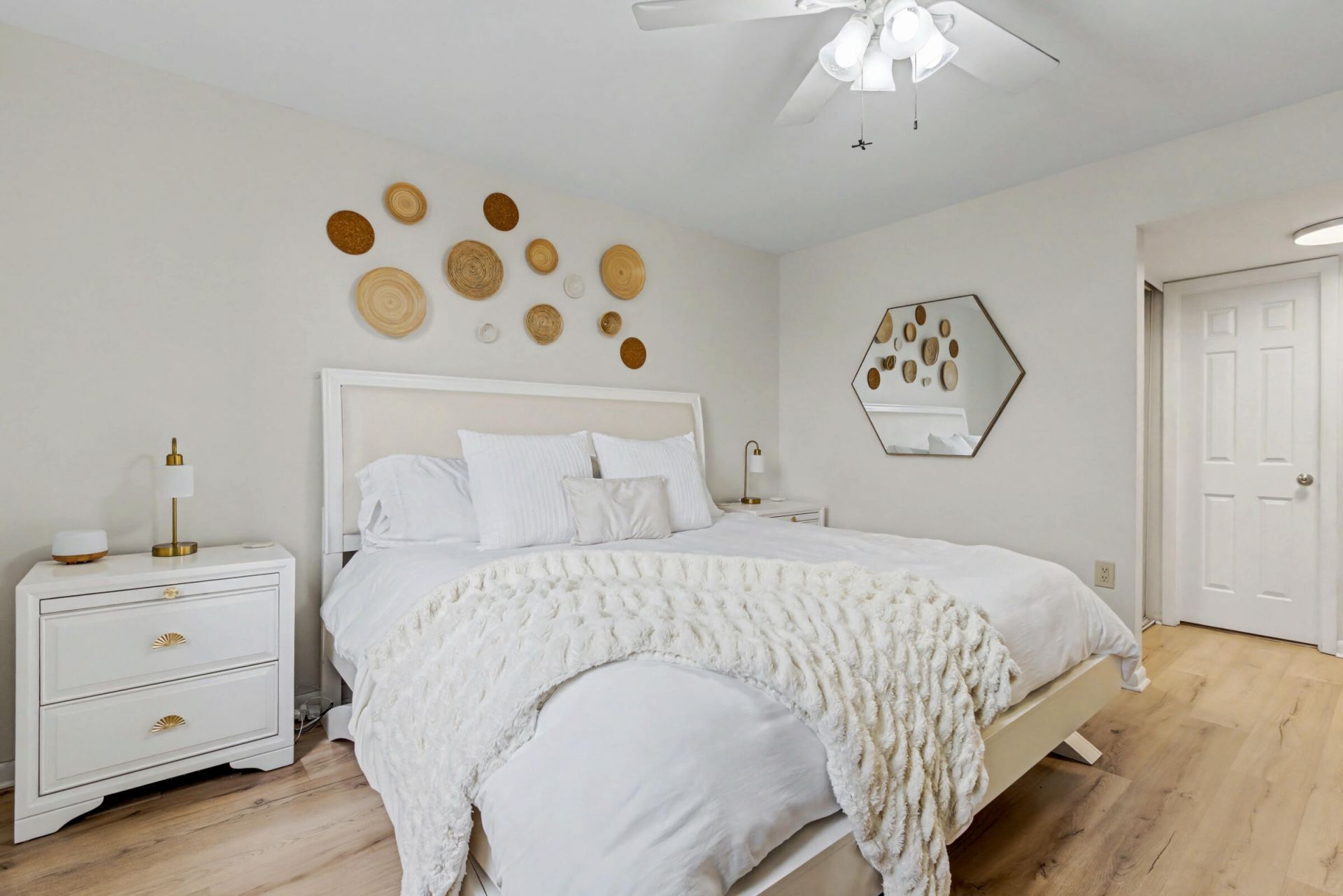 1518 Whitehall Drive, Unit 204, Davie, FL 33324 Photo