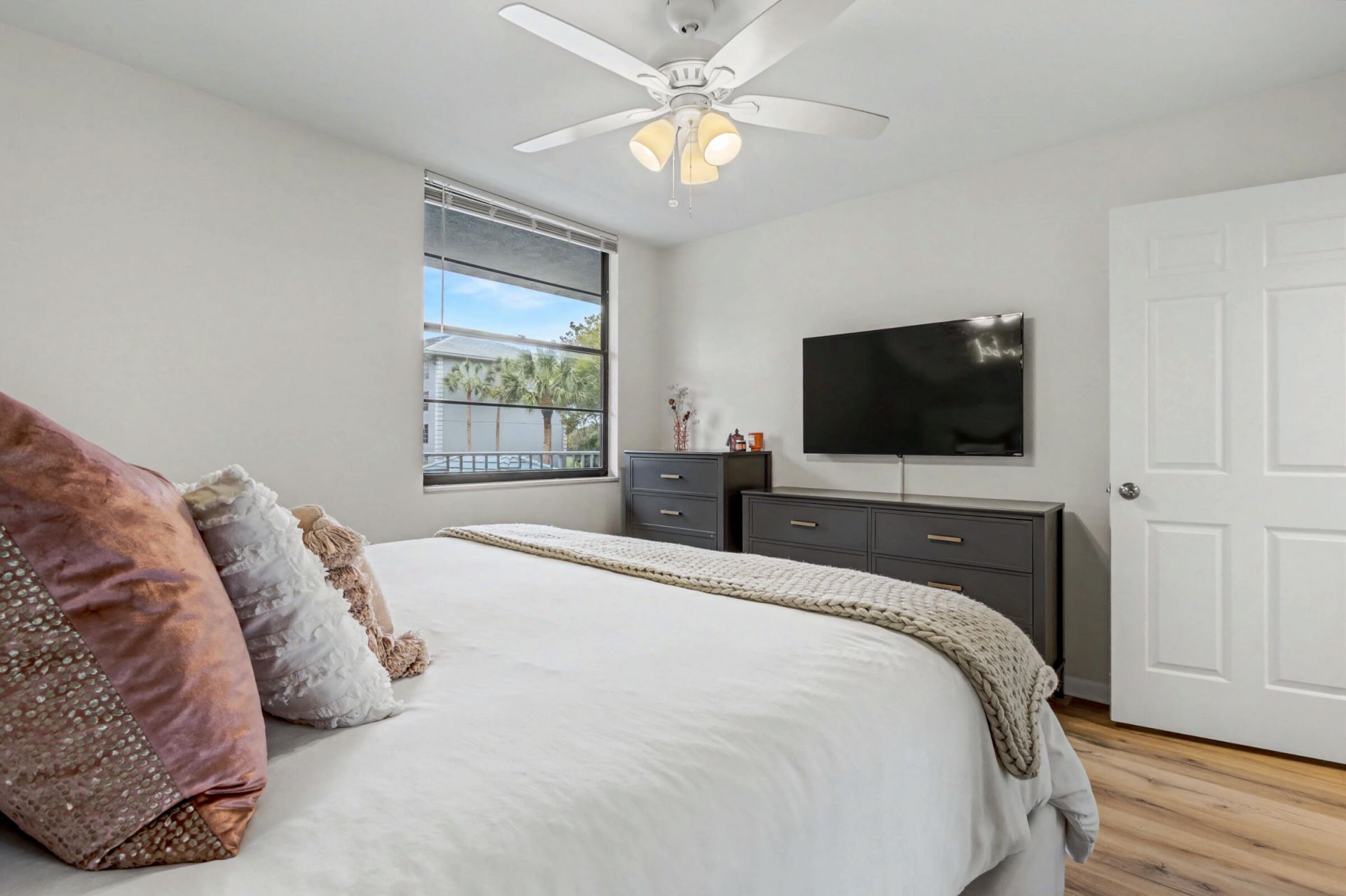 1518 Whitehall Drive, Unit 204, Davie, FL 33324 Photo