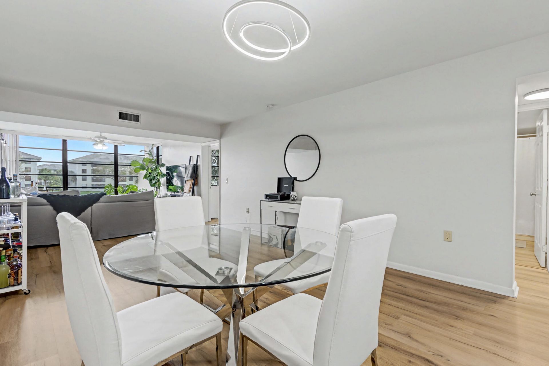 1518 Whitehall Drive, Unit 204, Davie, FL 33324 Photo