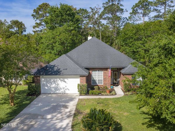 8904 CANOPY OAKS Drive, Jacksonville, FL 32256
