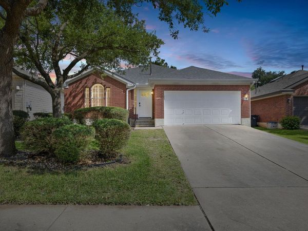 8104 Luckenwald CV, Round Rock, TX 78681