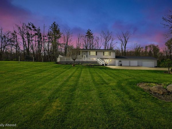 12830 New Delaware Road, Mount Vernon, OH 43050