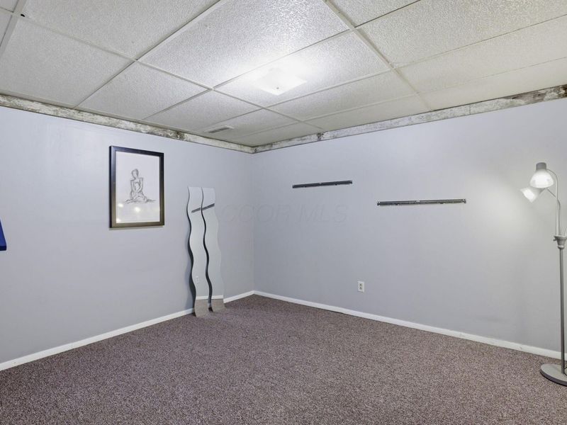 12830 New Delaware Road, Mount Vernon, OH 43050 Photo 18