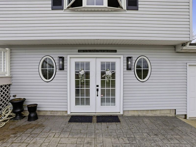 12830 New Delaware Road, Mount Vernon, OH 43050 Photo 2