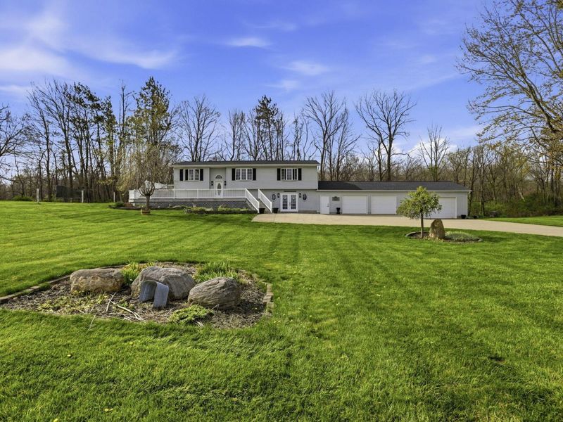 12830 New Delaware Road, Mount Vernon, OH 43050 Photo 3