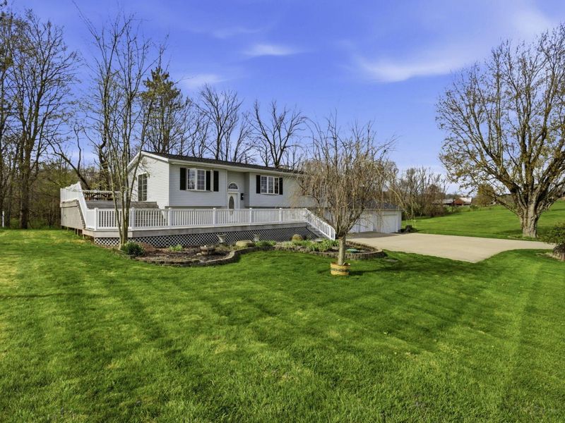 12830 New Delaware Road, Mount Vernon, OH 43050 Photo 4