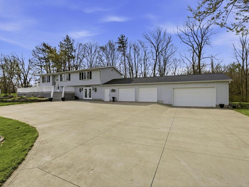 12830 New Delaware Road, Mount Vernon, OH 43050 Photo 6