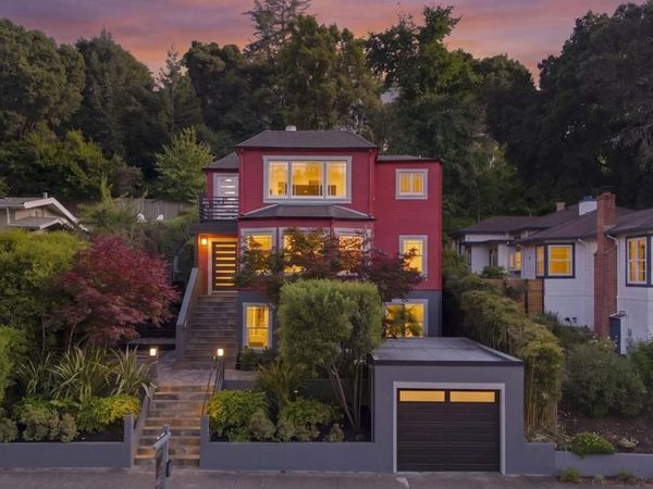 683 Mandana Blvd., Oakland, CA 94610