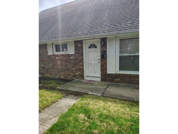 300 S Brooks Street, Columbus, IN 47201