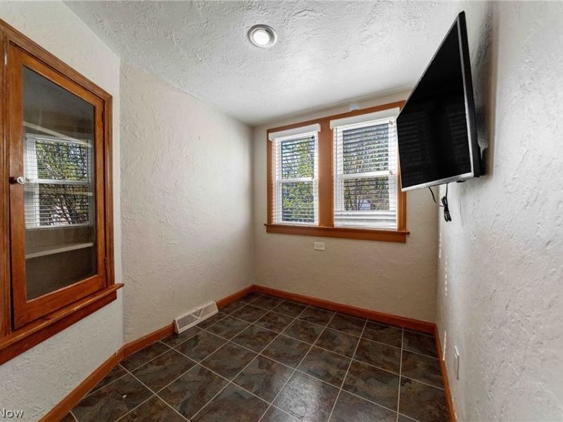 3598 Cedarbrook Road , University Heights, OH 44118 Photo 10