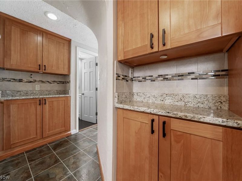 3598 Cedarbrook Road , University Heights, OH 44118 Photo 11