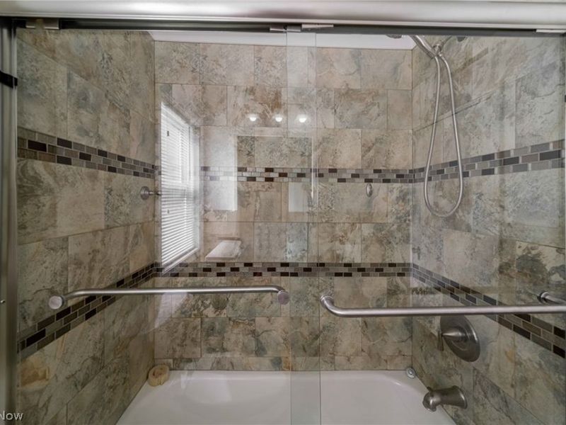 3598 Cedarbrook Road , University Heights, OH 44118 Photo 25