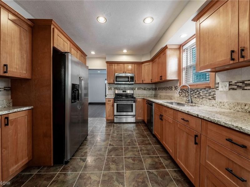 3598 Cedarbrook Road, University Heights, OH 44118 Photo 8