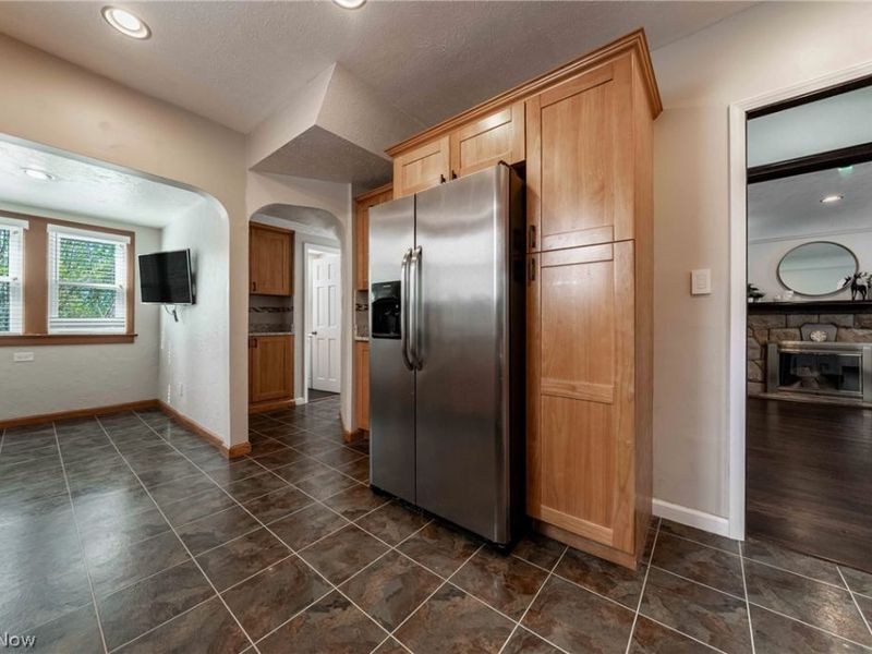 3598 Cedarbrook Road , University Heights, OH 44118 Photo 9