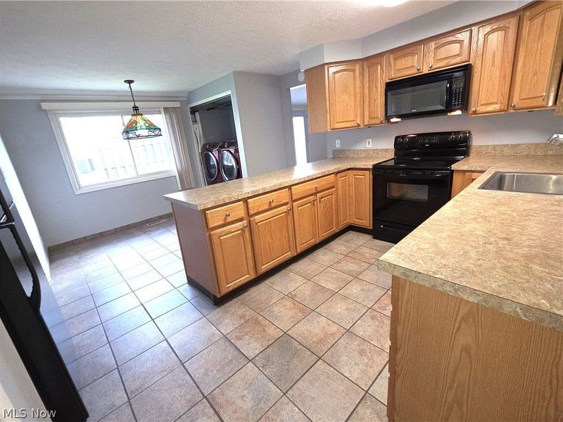 9061 Cranbrook Drive , Northfield, OH 44067 Photo 7