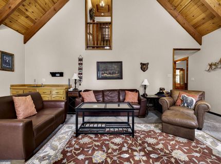 431 Ponderosa Circle, Lake Almanor, CA 96137 Photo