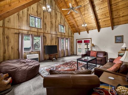 431 Ponderosa Circle, Lake Almanor, CA 96137 Photo