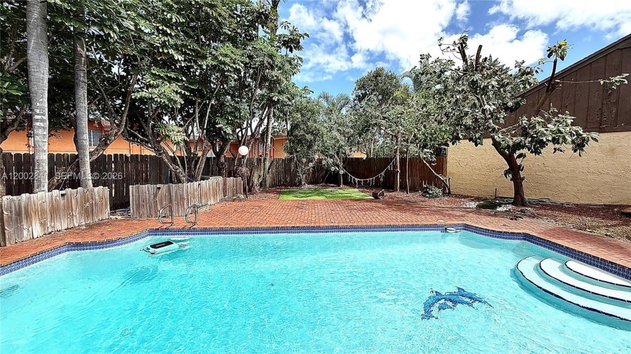 7531 SW 95th Pl., Miami, FL 33173 Photo