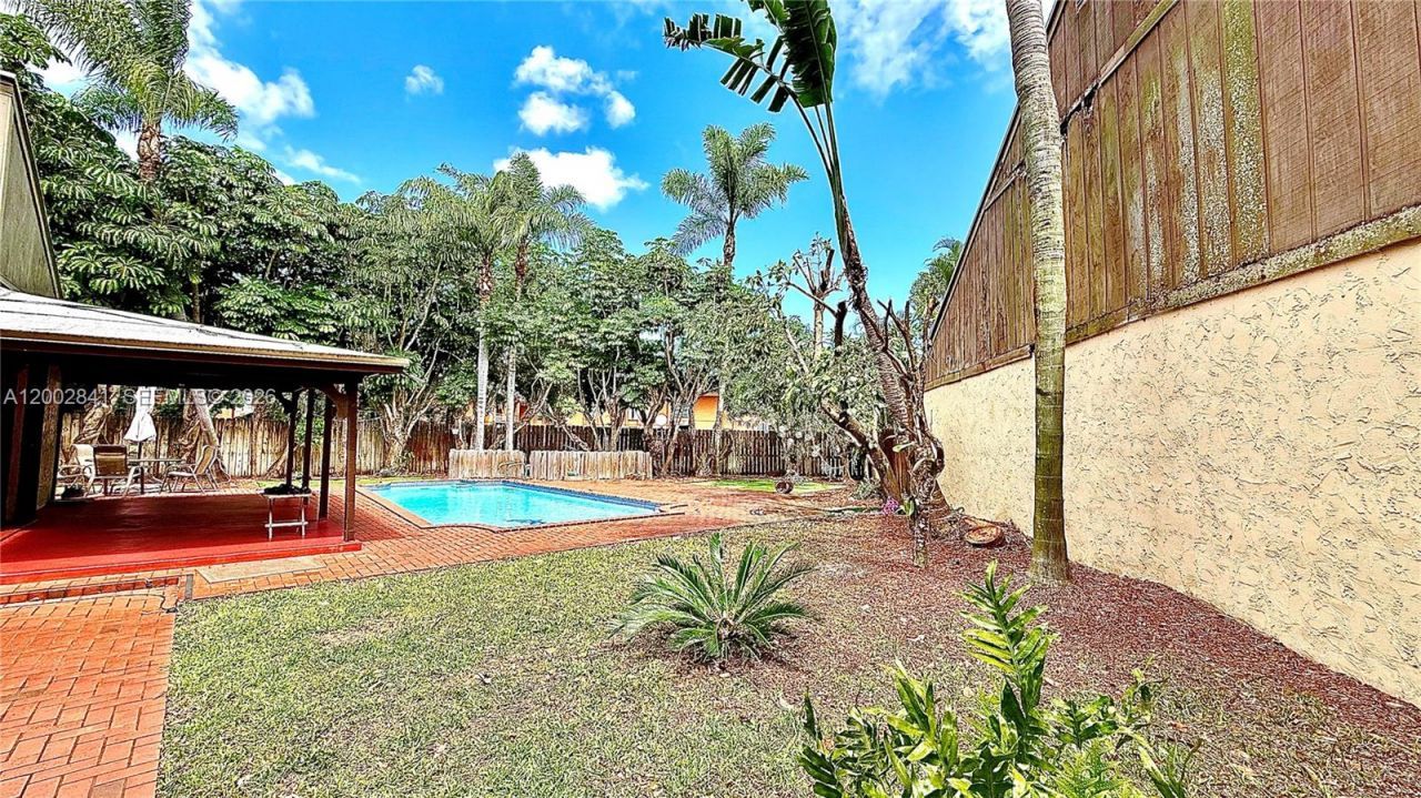 7531 SW 95th Pl., Miami, FL 33173 Photo