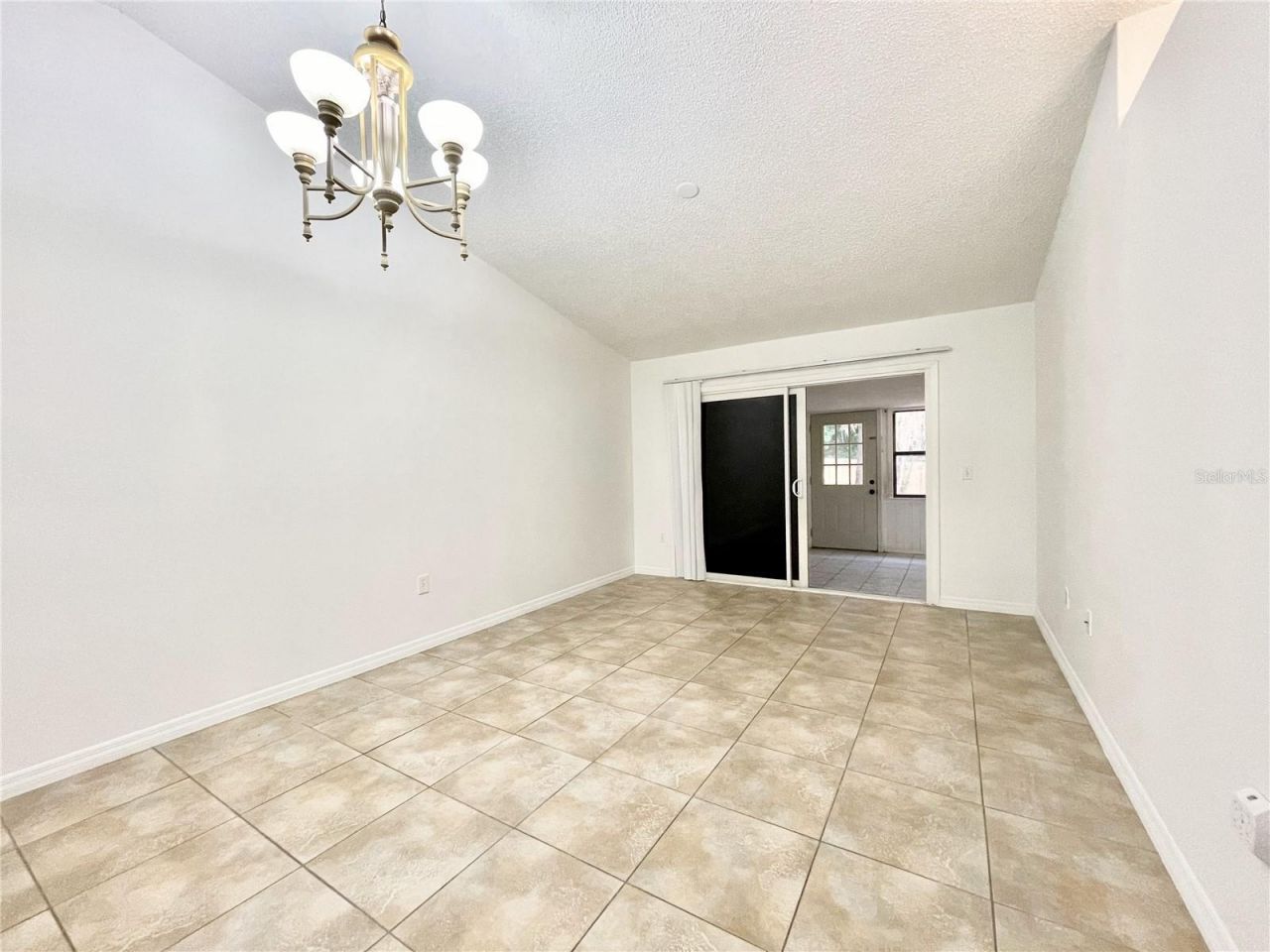 9816 River Crest Court , Orlando, FL 32825 Photo