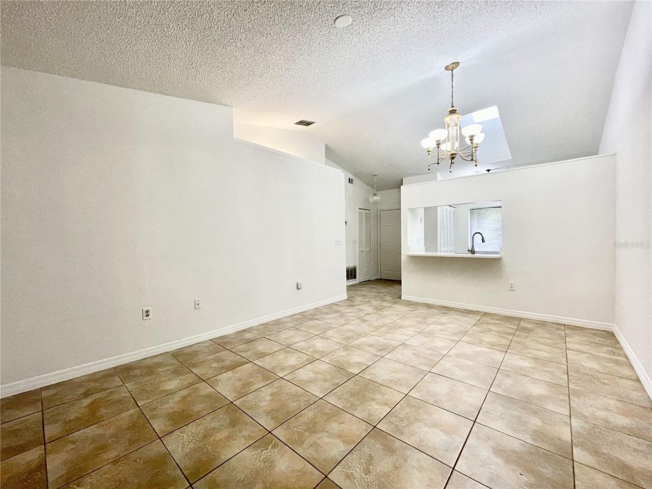 9816 River Crest Court , Orlando, FL 32825 Photo