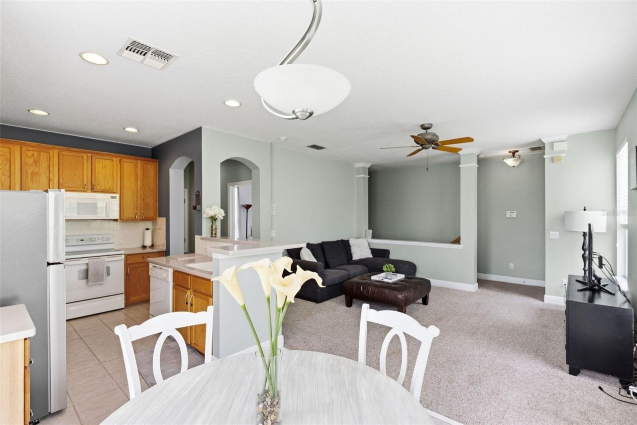 13225 Sharswood Circle , Orlando, FL 32828 Photo