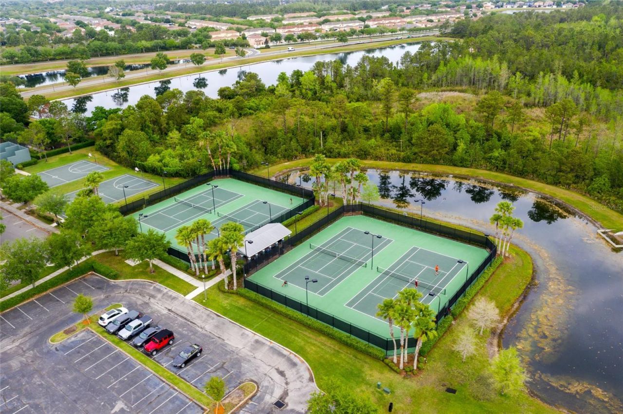 13225 Sharswood Circle, Orlando, FL 32828 Photo