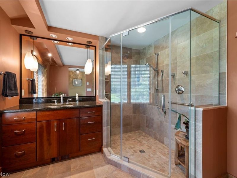 12435 Pearl Road, Chardon, OH 44024 Photo 20