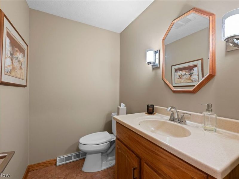 12435 Pearl Road, Chardon, OH 44024 Photo 27