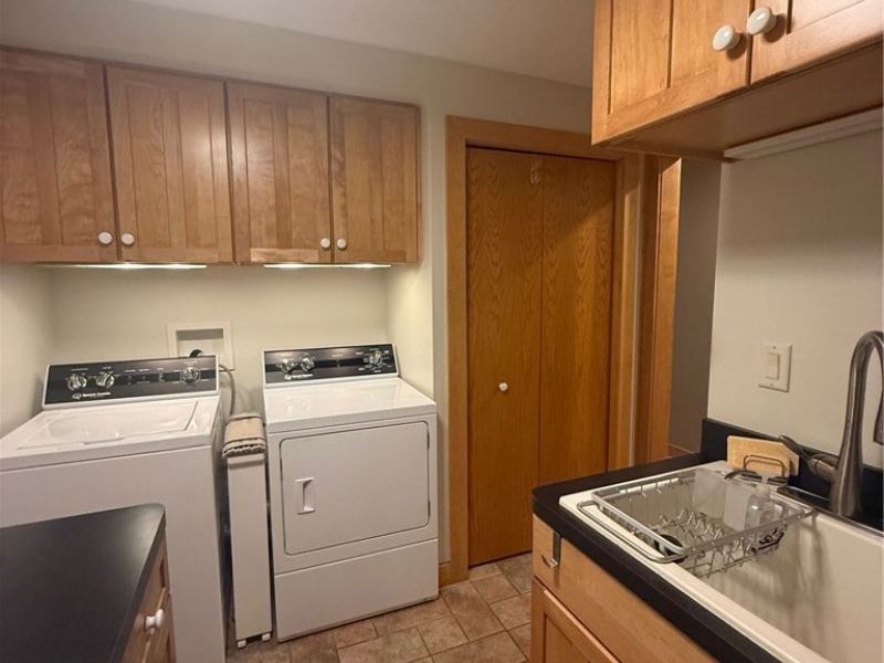 12435 Pearl Road, Chardon, OH 44024 Photo 28