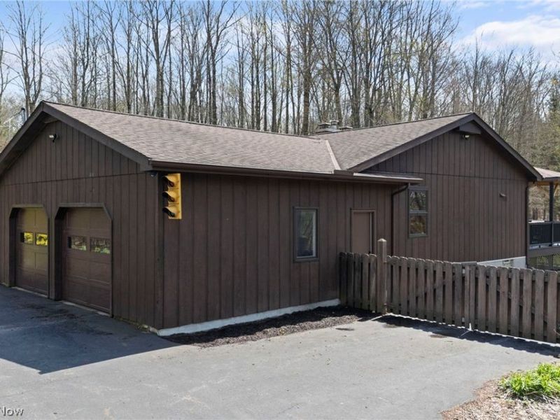 12435 Pearl Road, Chardon, OH 44024 Photo 34