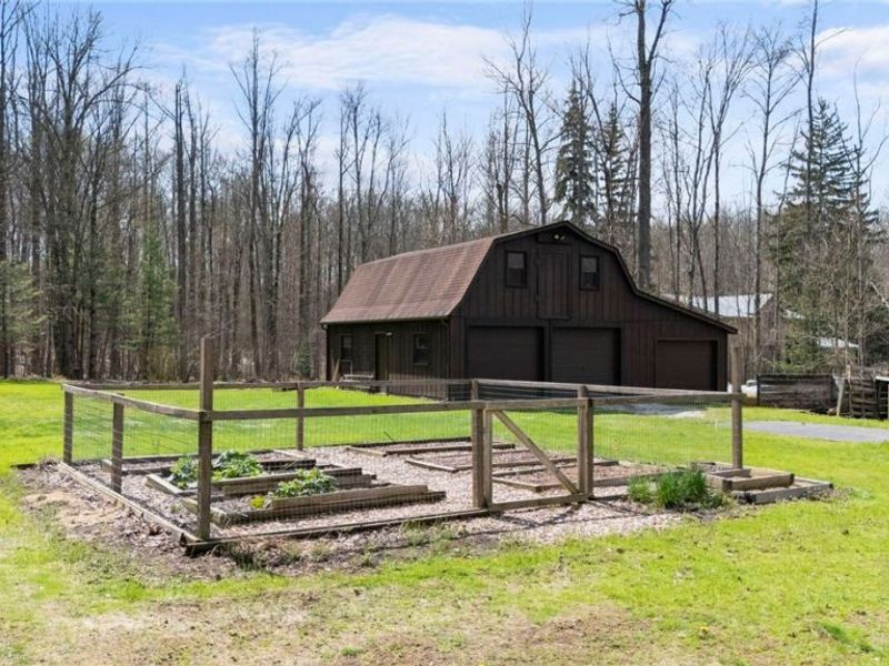 12435 Pearl Road, Chardon, OH 44024 Photo 41