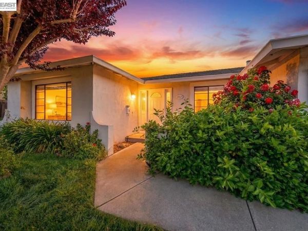 7449 Muirwood Ct, Pleasanton, CA 94588