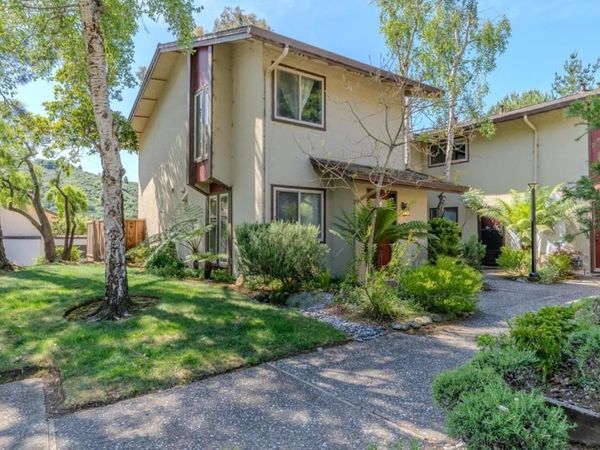 1041 Oddstad Boulevard, Pacifica, CA 94044