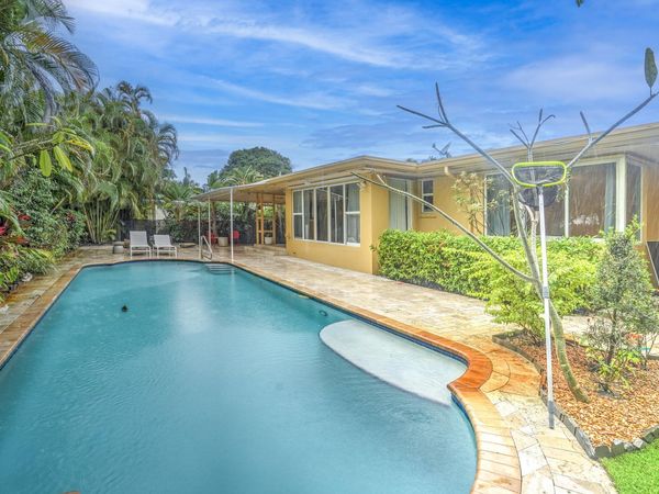 216 32nd Street, West Palm Beach, FL 33407