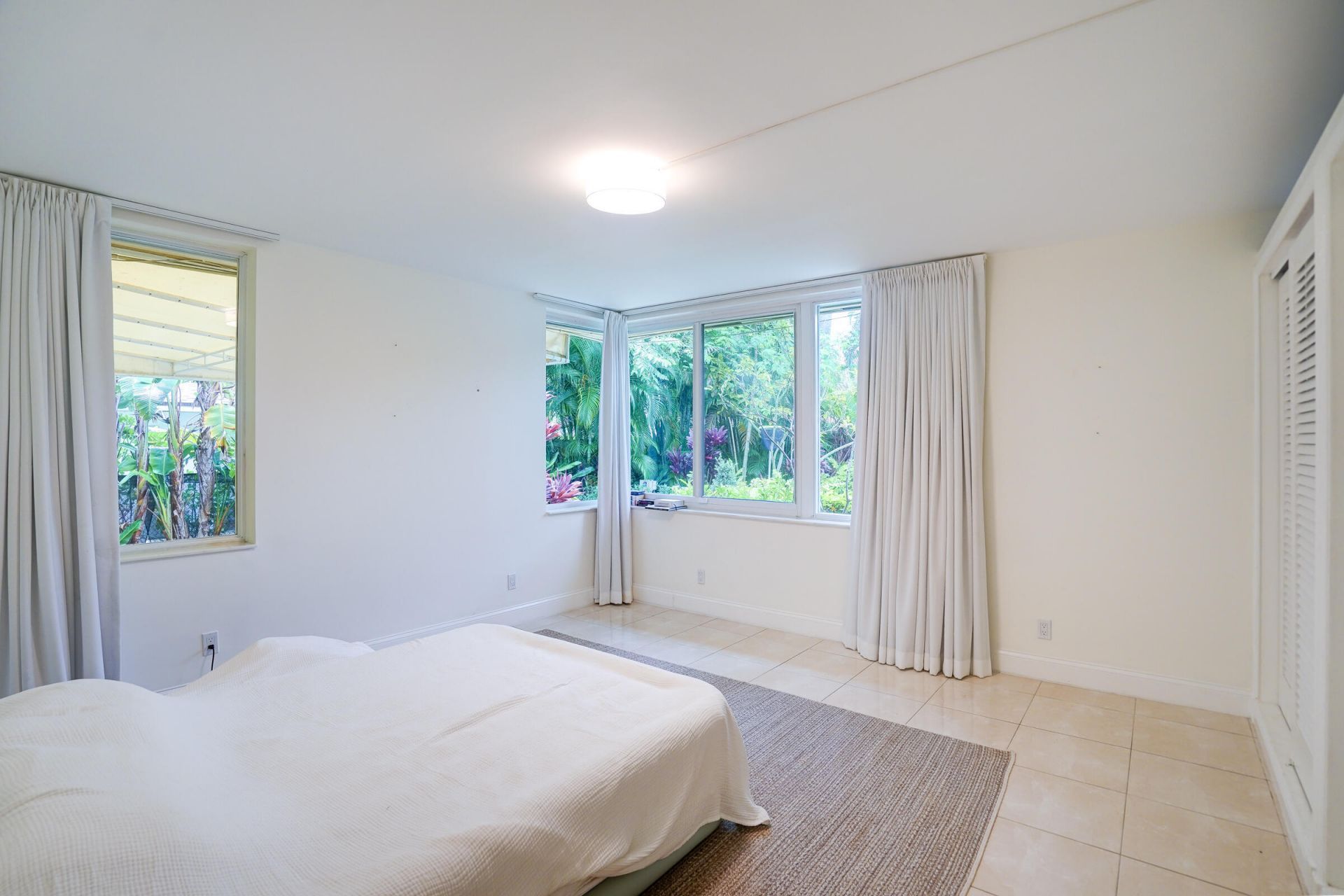 216 32nd Street, West Palm Beach, FL 33407 Photo