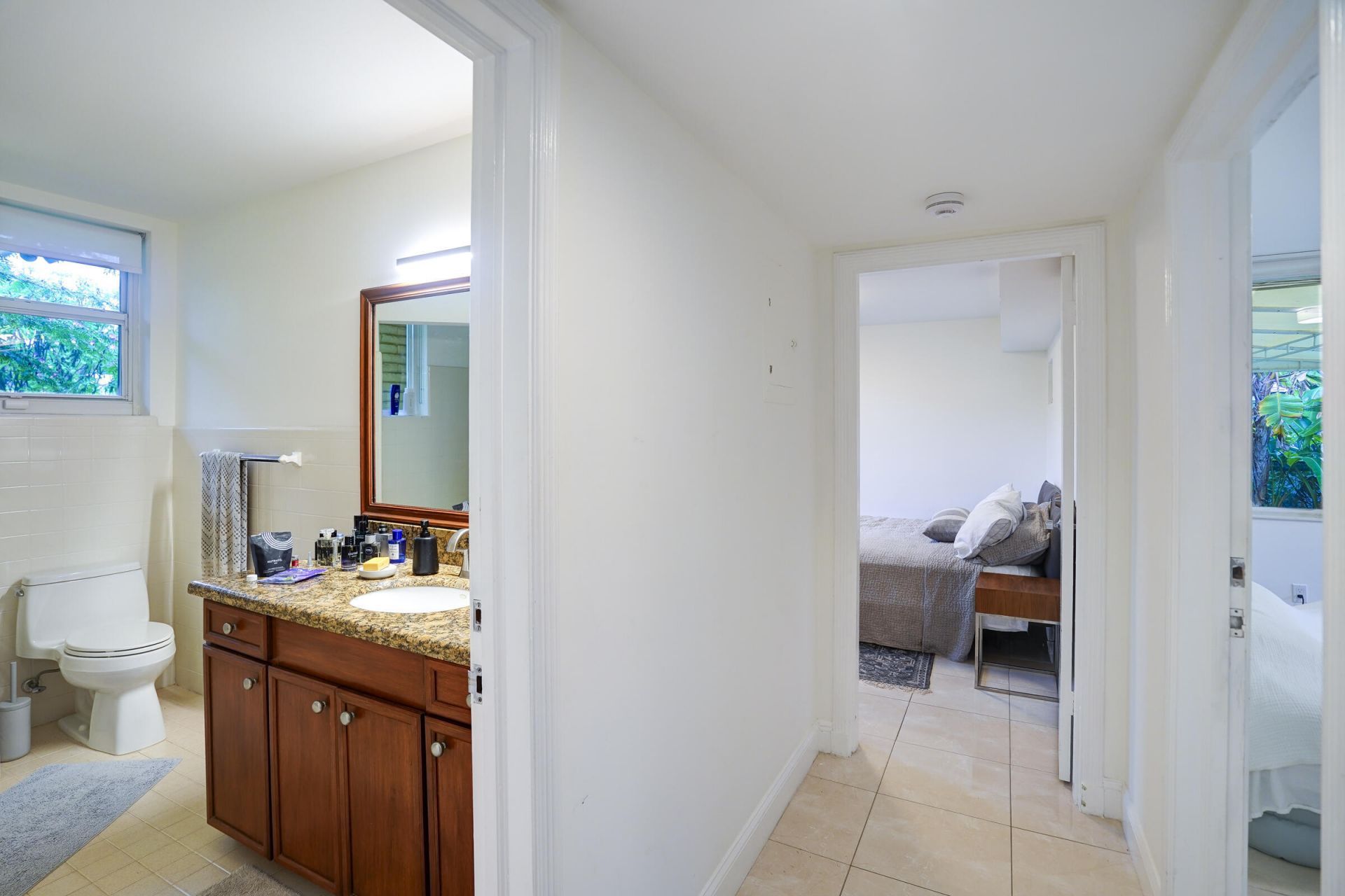 216 32nd Street, West Palm Beach, FL 33407 Photo