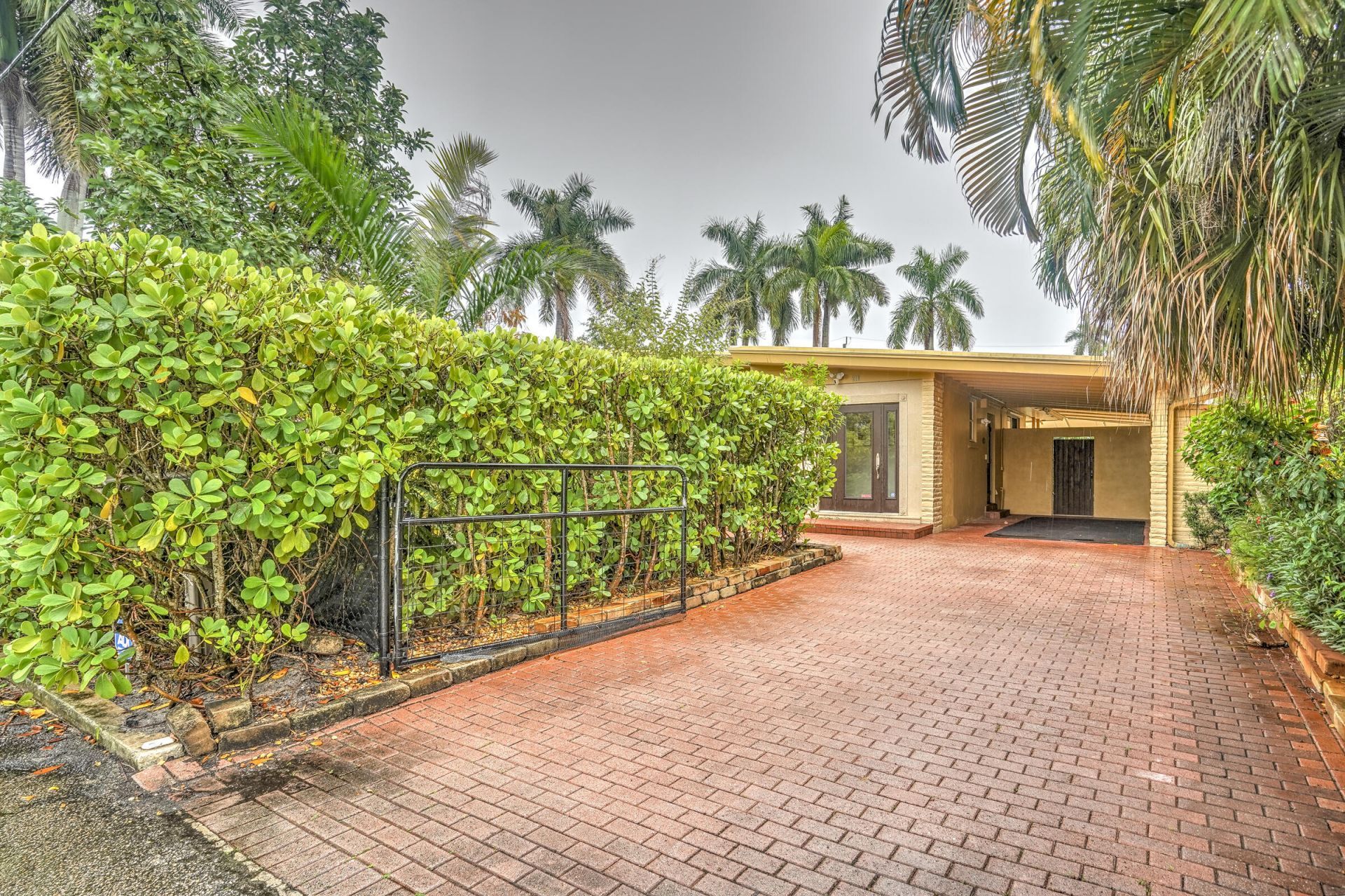 216 32nd Street, West Palm Beach, FL 33407 Photo