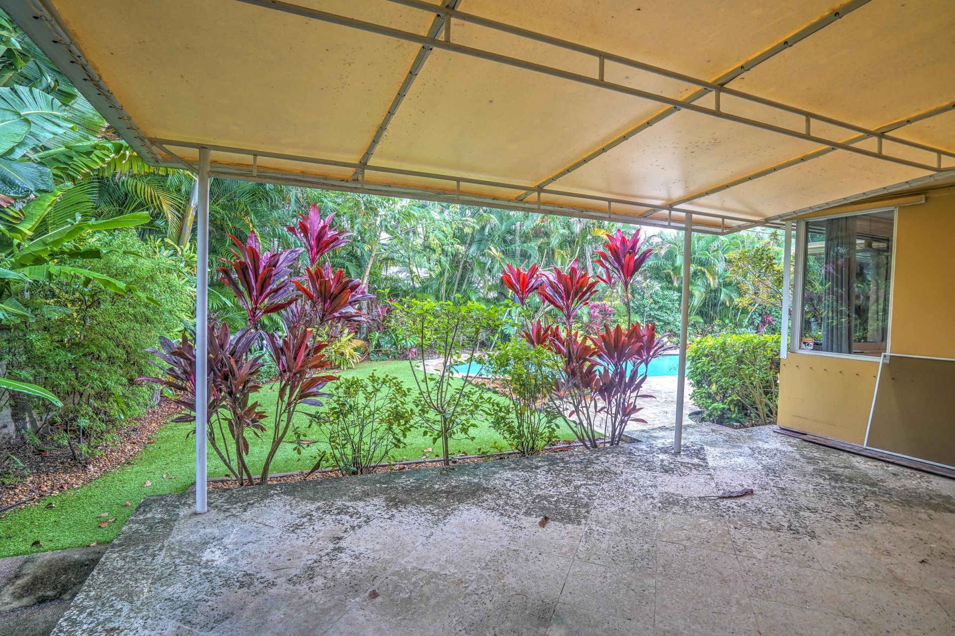 216 32nd Street, West Palm Beach, FL 33407 Photo