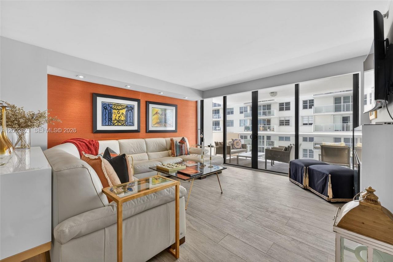5757 Collins Ave, Unit 1104, Miami Beach, FL 33140 Photo