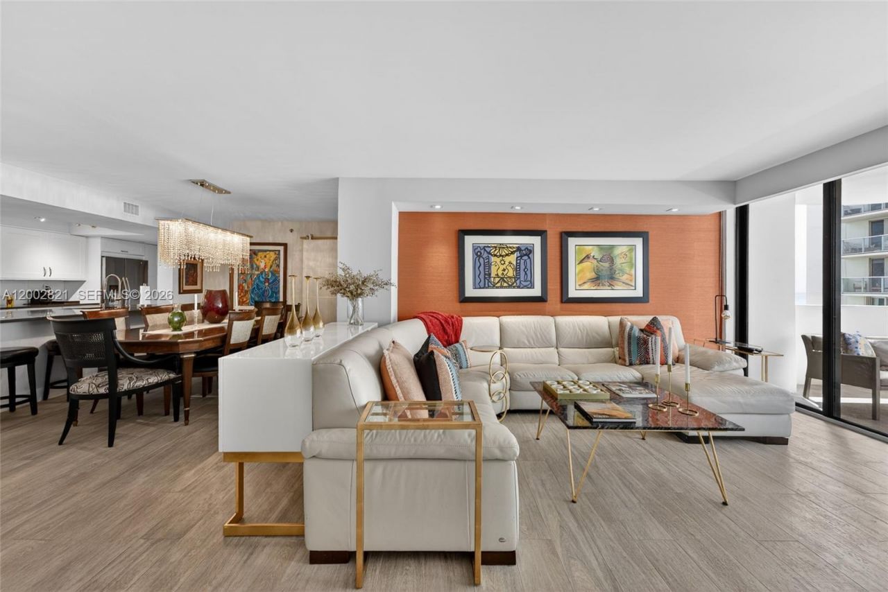 5757 Collins Ave, Unit 1104, Miami Beach, FL 33140 Photo