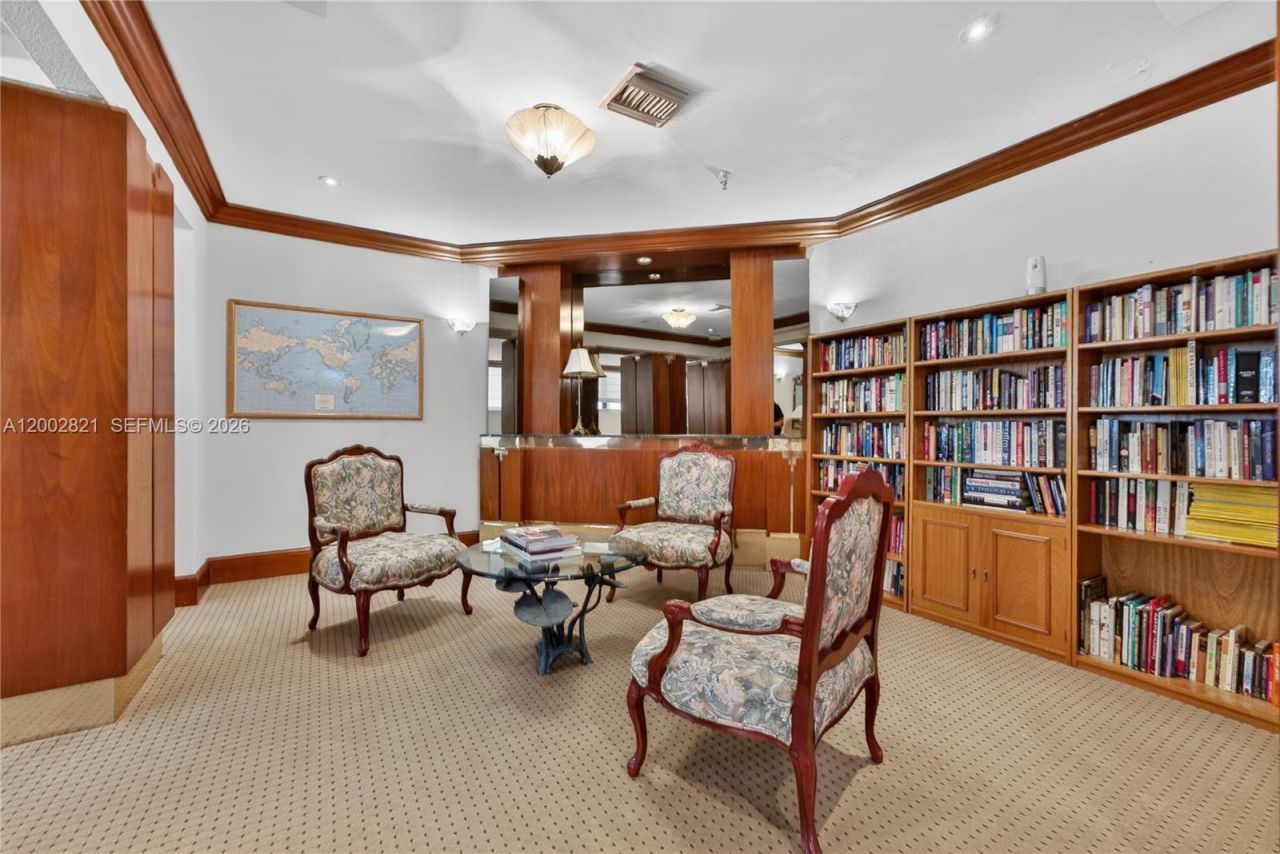 5757 Collins Ave, Unit 1104, Miami Beach, FL 33140 Photo