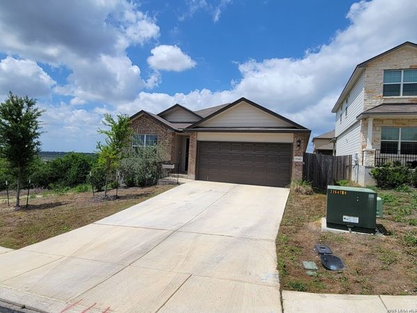 1543 Rocky Rise, San Antonio, TX 78245