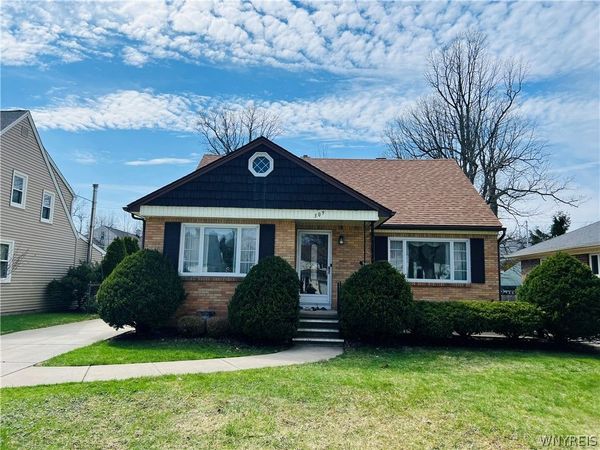 309 Bernhardt Drive , Buffalo, NY 14226