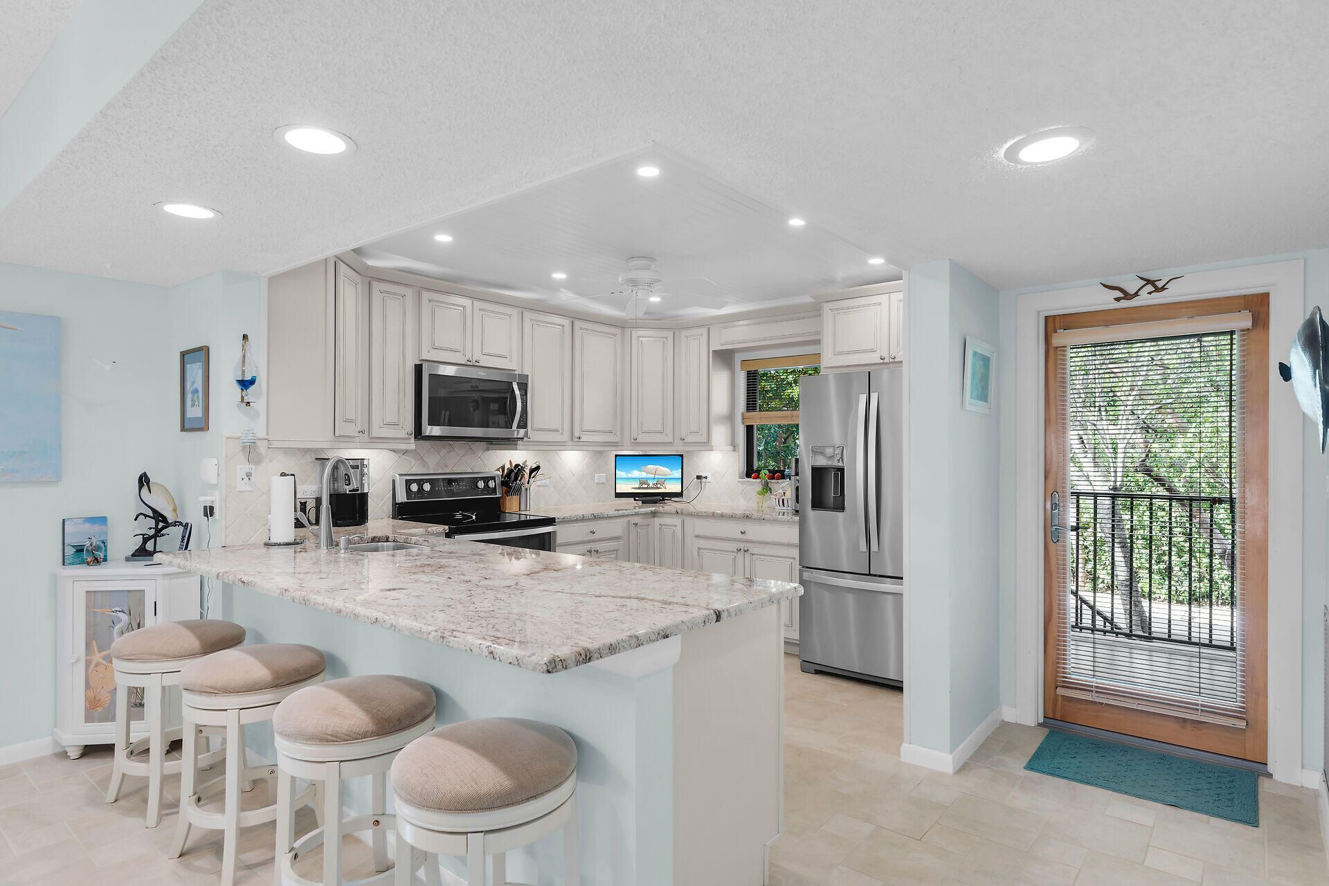 88181 Old Highway, Unit B3, Islamorada, FL 33036 Photo