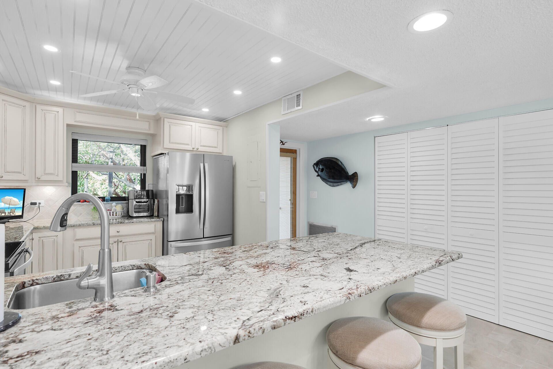 88181 Old Highway, Unit B3, Islamorada, FL 33036 Photo