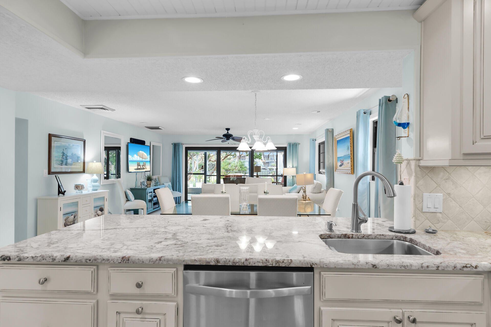 88181 Old Highway, Unit B3, Islamorada, FL 33036 Photo