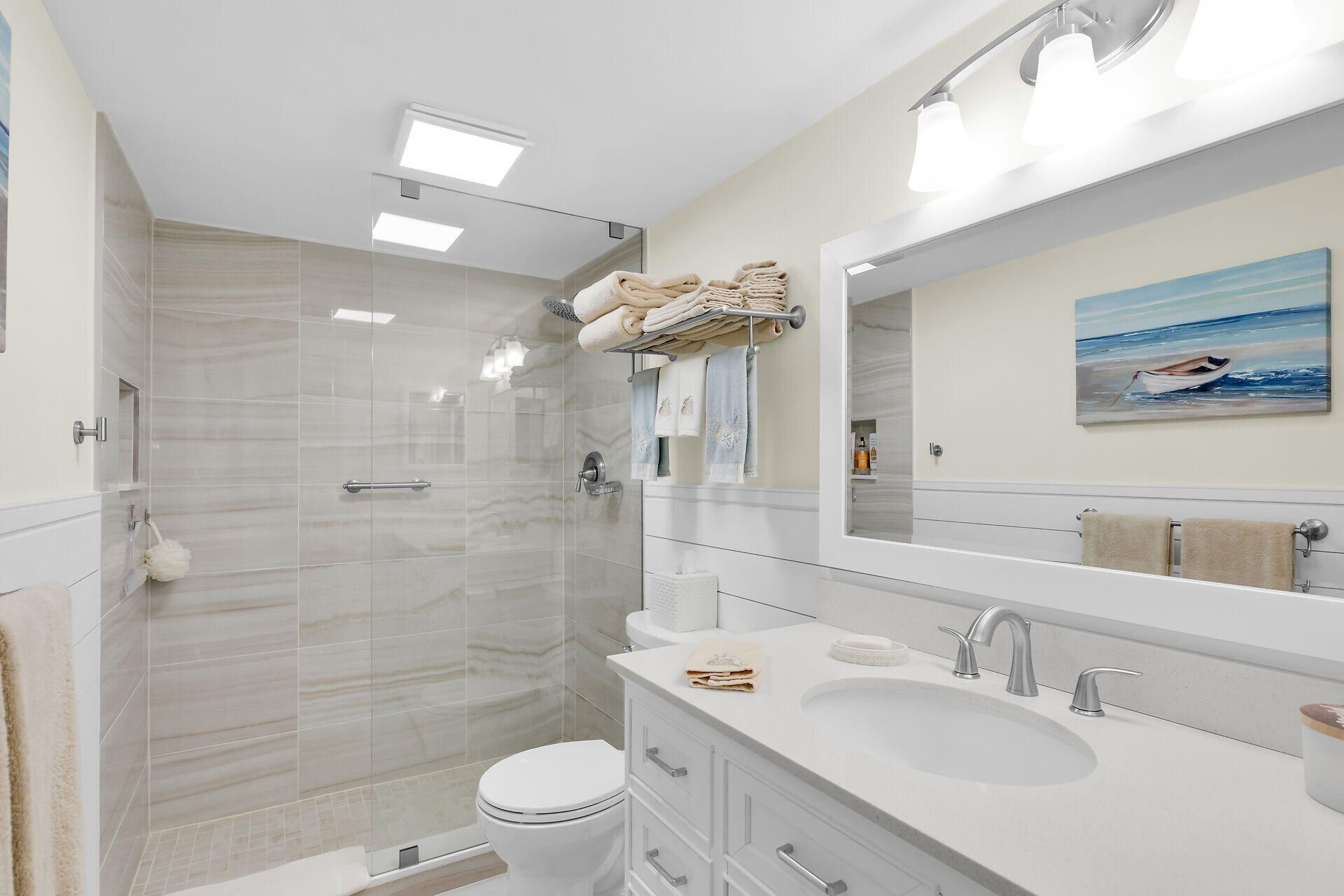 88181 Old Highway, Unit B3, Islamorada, FL 33036 Photo