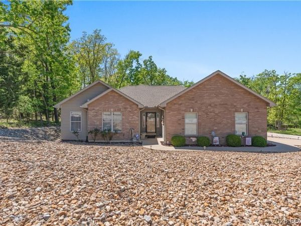 18 Spirea Point, Lake Ozark, MO 65049