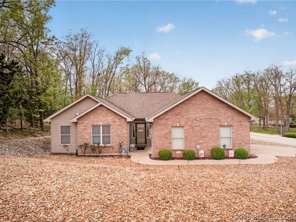 18 Spirea Point, Lake Ozark, MO 65049
